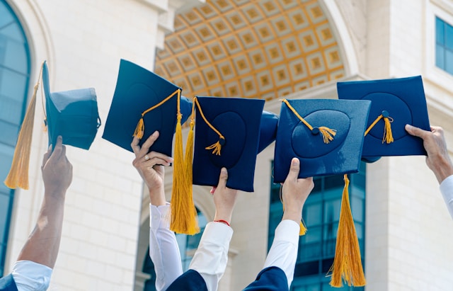 Tips Efektif Mengatur Waktu untuk Mahasiswa